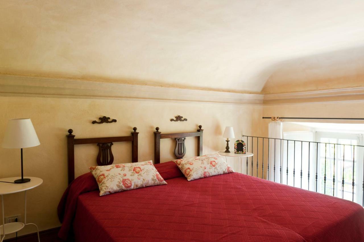 Castello Di Rocca Grimalda Vendégház Kültér fotó